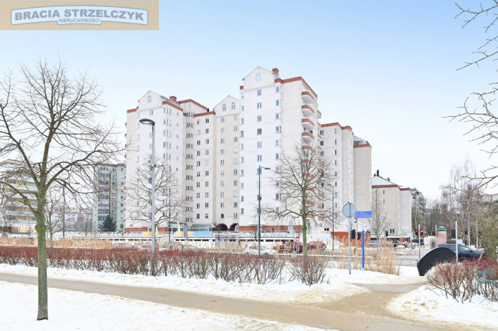 Mieszkanie Sprzedaż  Praga-Południe gen. Romana Abrahama 1
